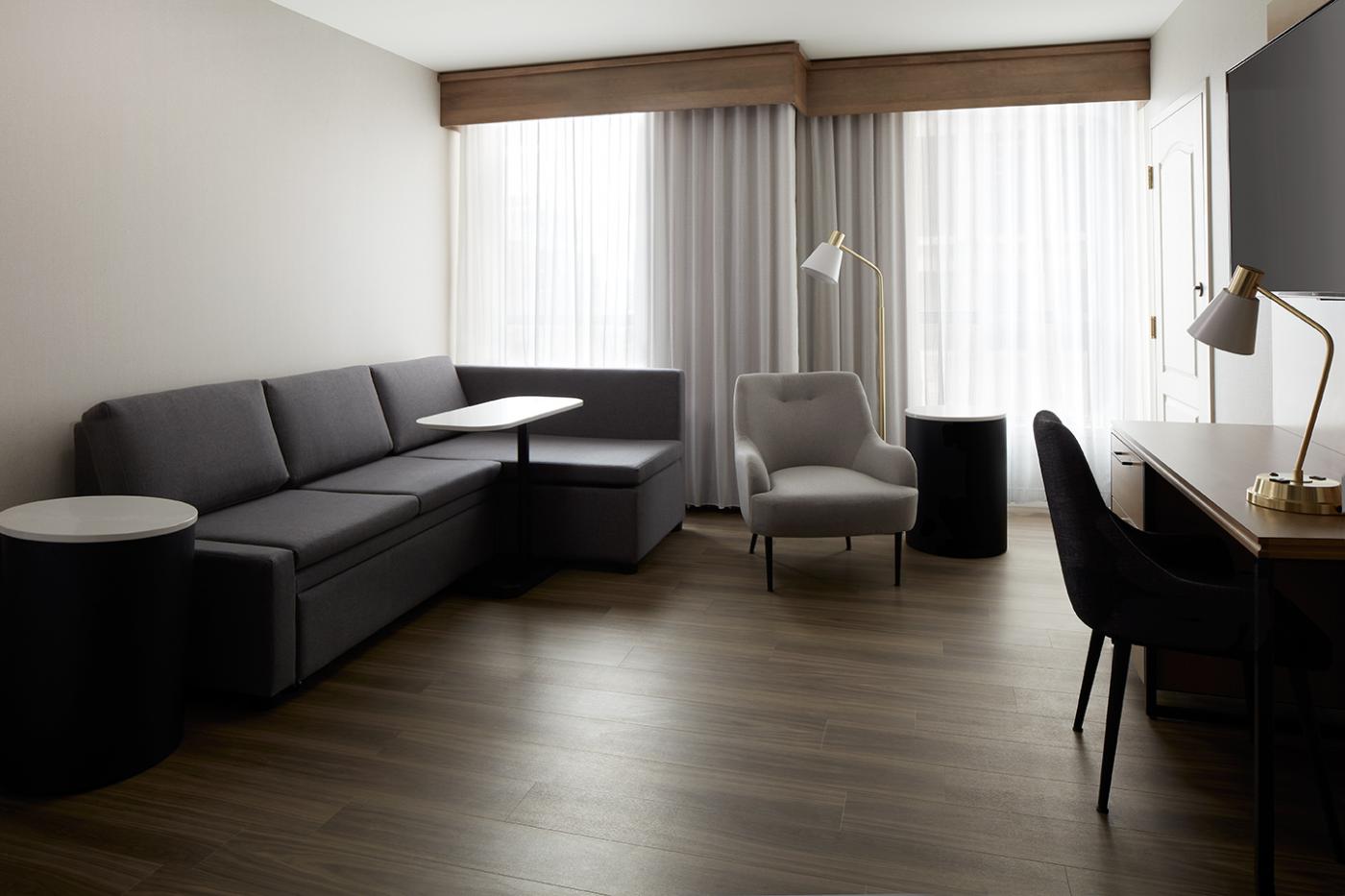 Marriott-chambre-salon
