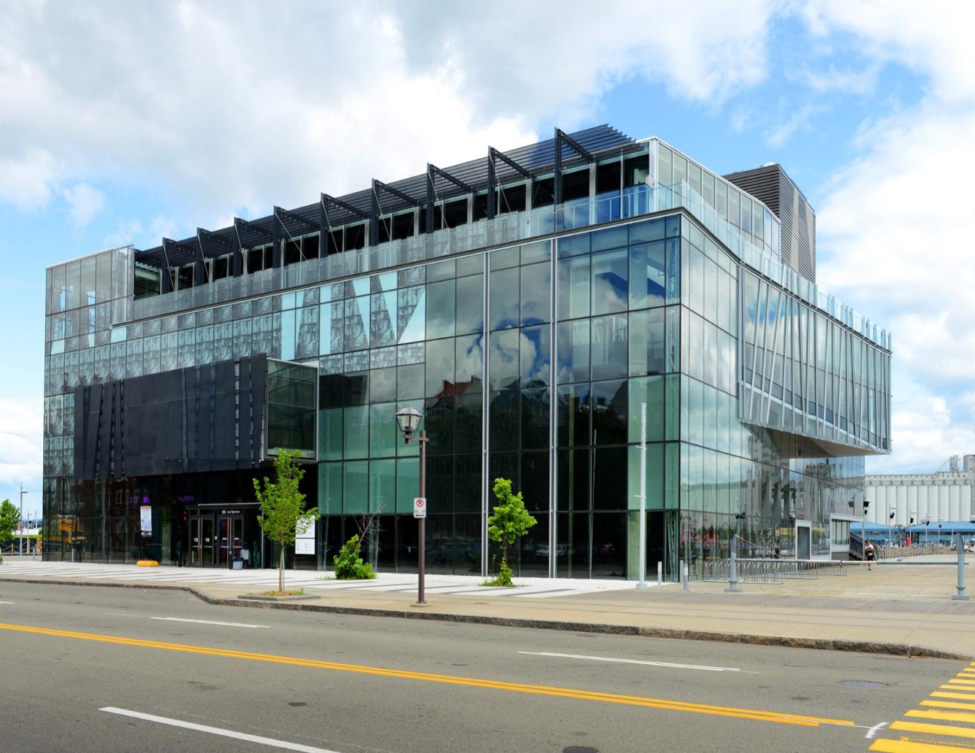 Convention and Exhibition Centre 