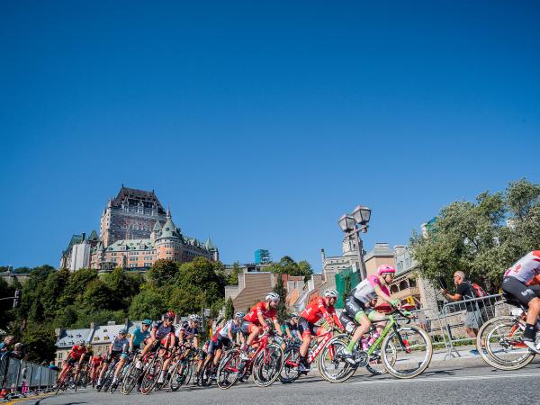 velo-chateau-frontenac-sport-James-Startt