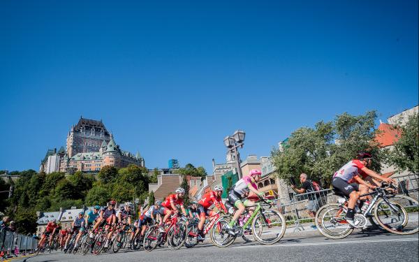 velo-chateau-frontenac-sport-James-Startt